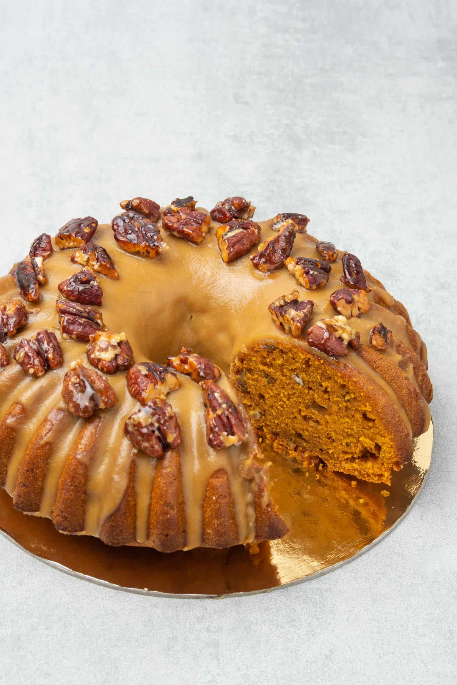 Pumpkin bundt cake