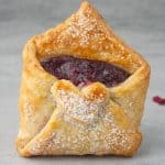 cherry mini pie