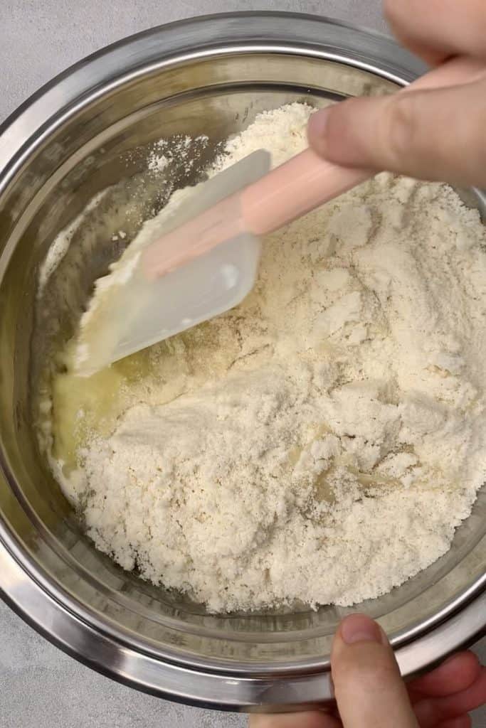 Easy to follow French Macaron recipe 12 Macaron recipe