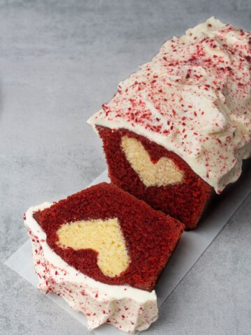 Red velvet loaf cake