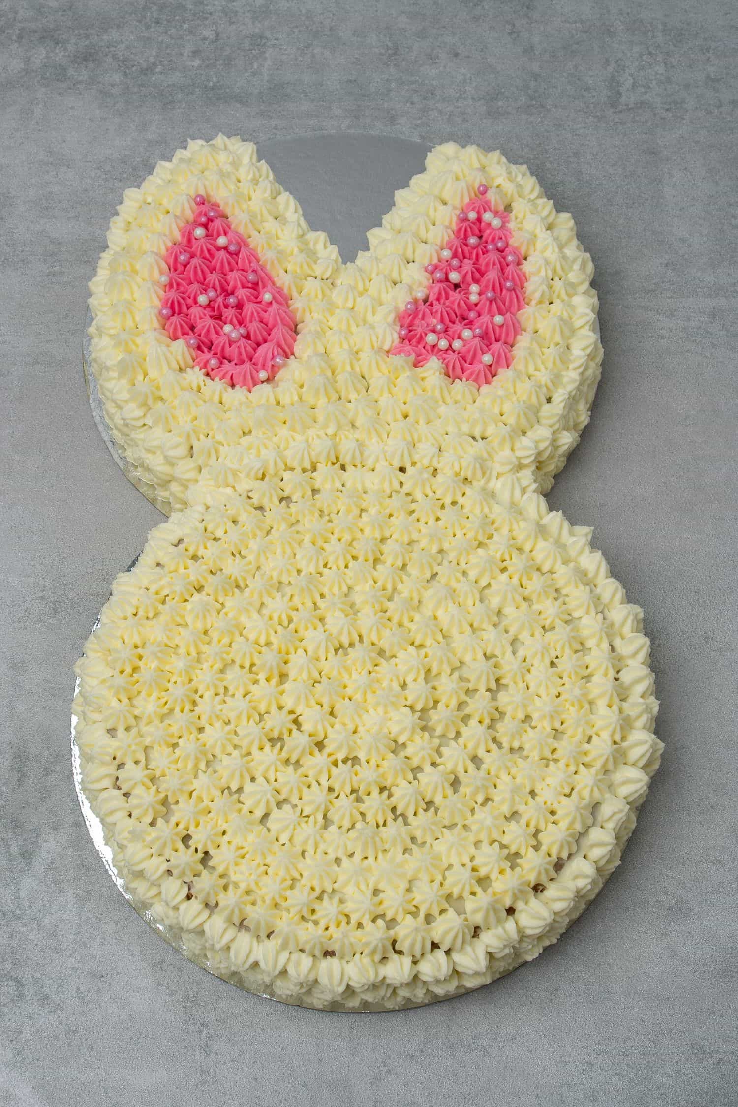 Easter bunny carrot cake