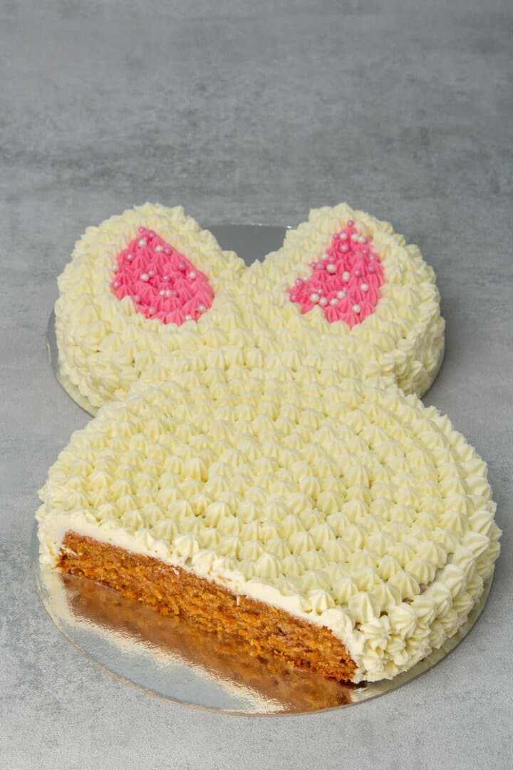 Easter Bunny cake Spatula Desserts