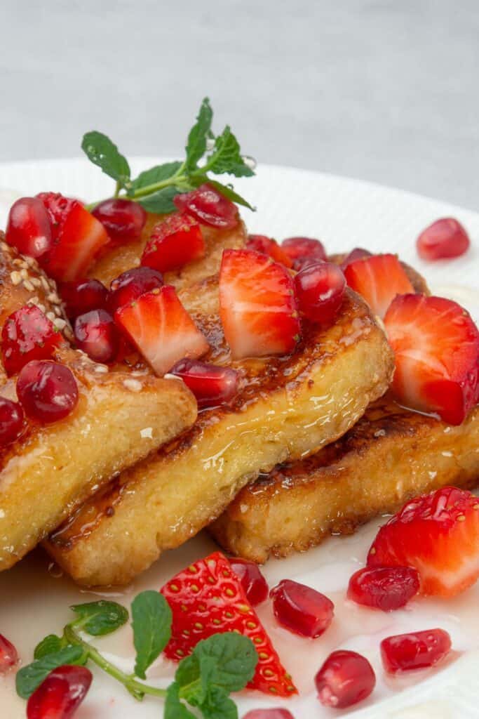 Homemade French toast recipe for brunch 2 French toast