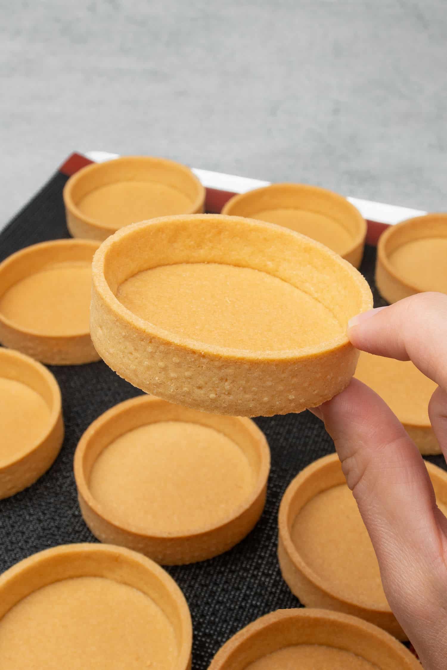 Tart shell top