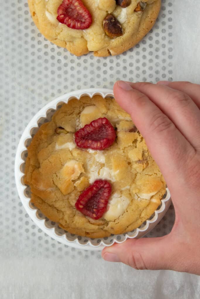 Raspberry pistachio cookie process