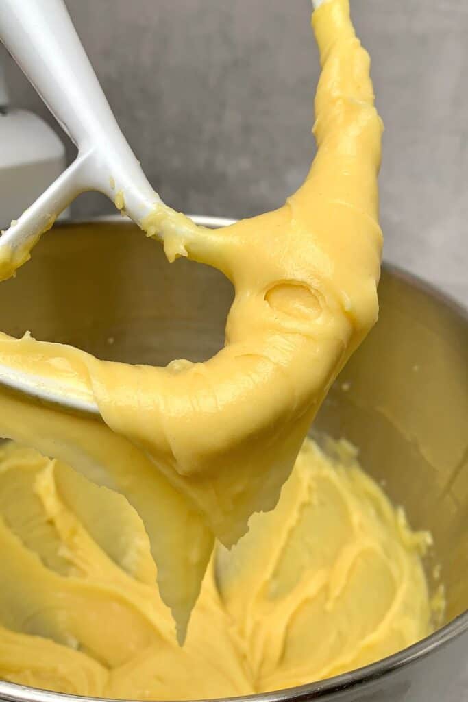 Crème Brûlée Choux au craquelin process
