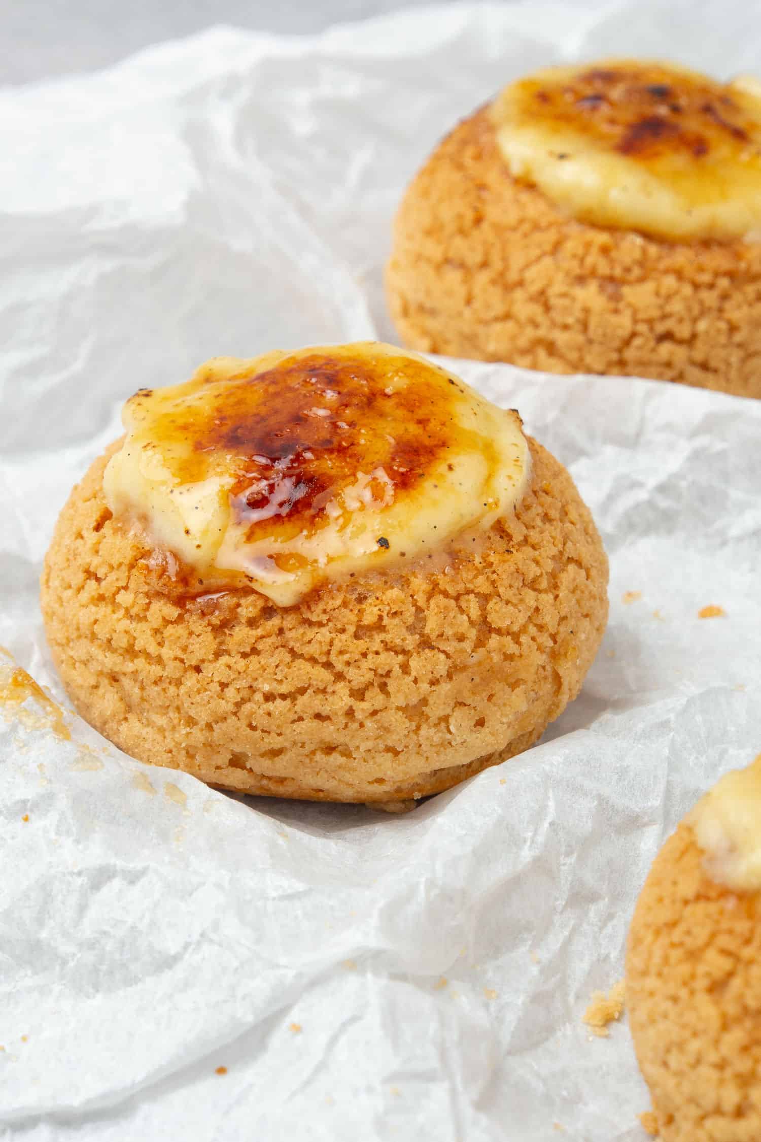 Crème brûlée choux craquelin