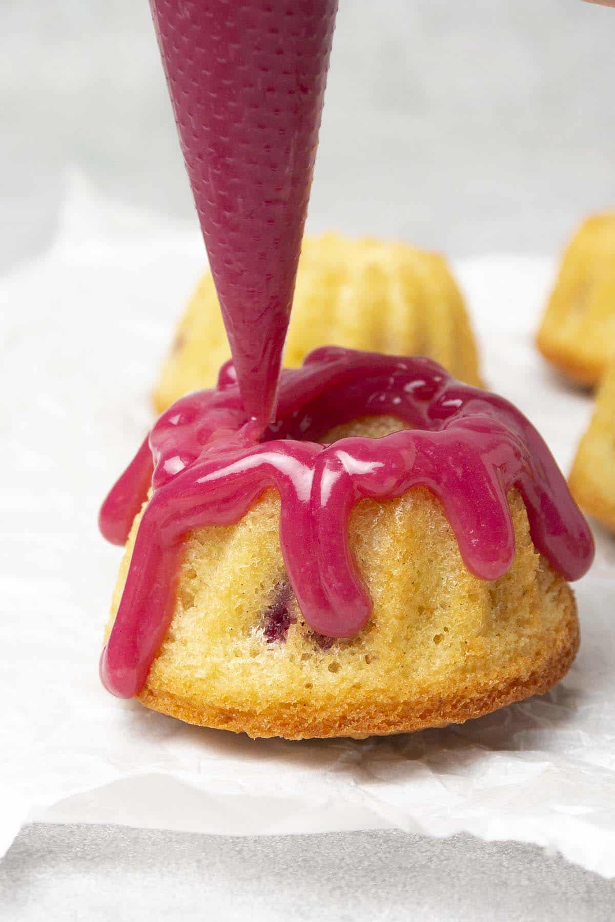 Mini bundt cake decoration.