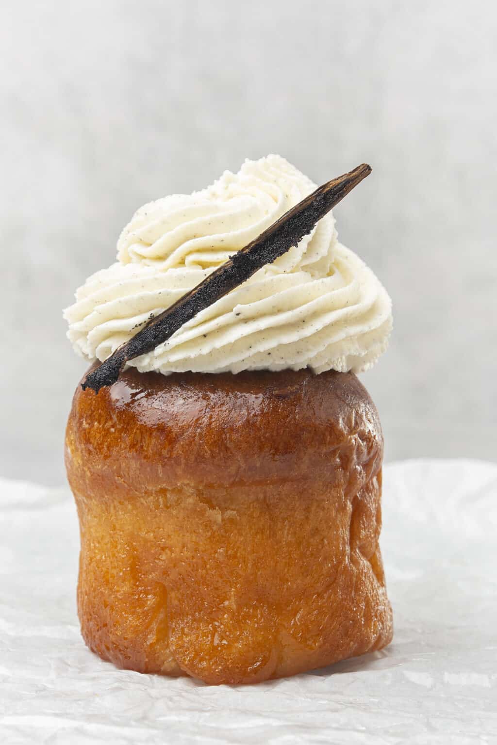 The BEST Rum baba (VIDEO) Spatula Desserts