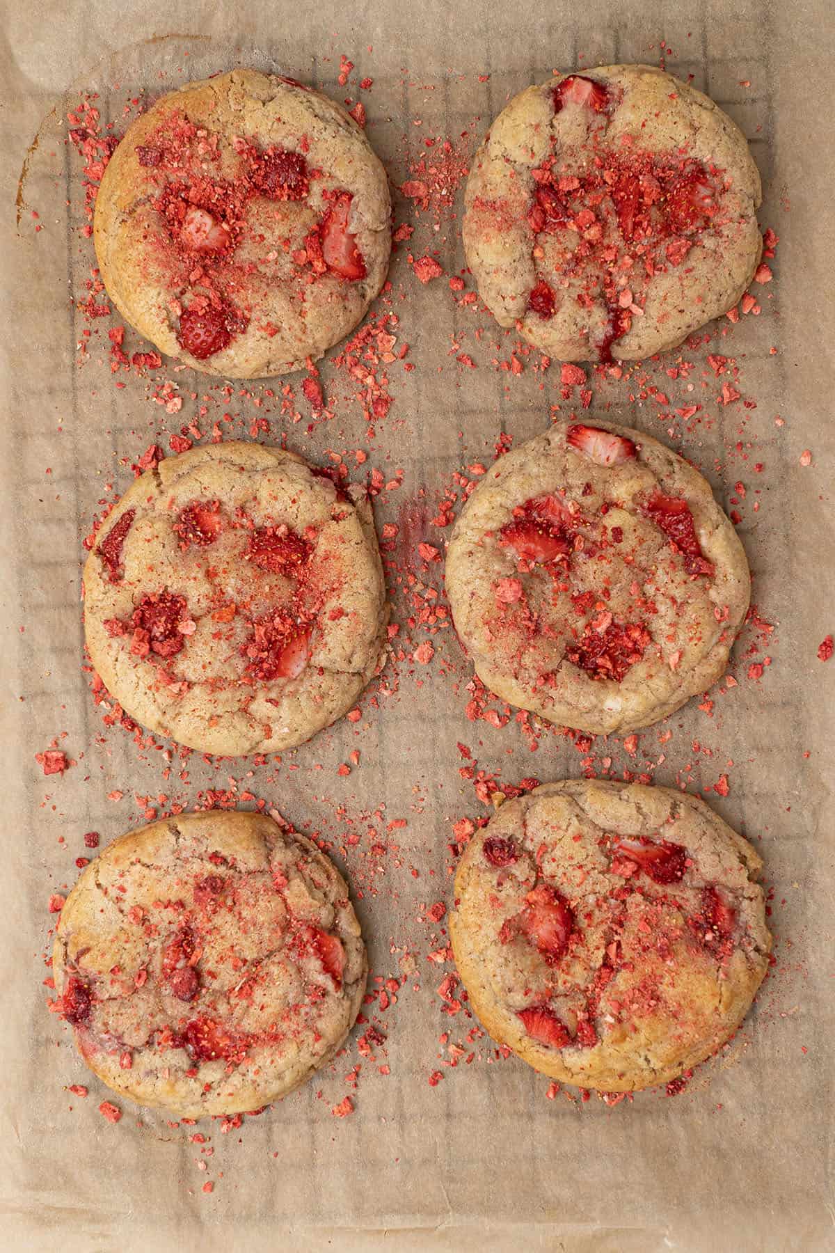 Strawberry cheesecake cookies process
