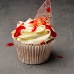 Halloween cupcake.