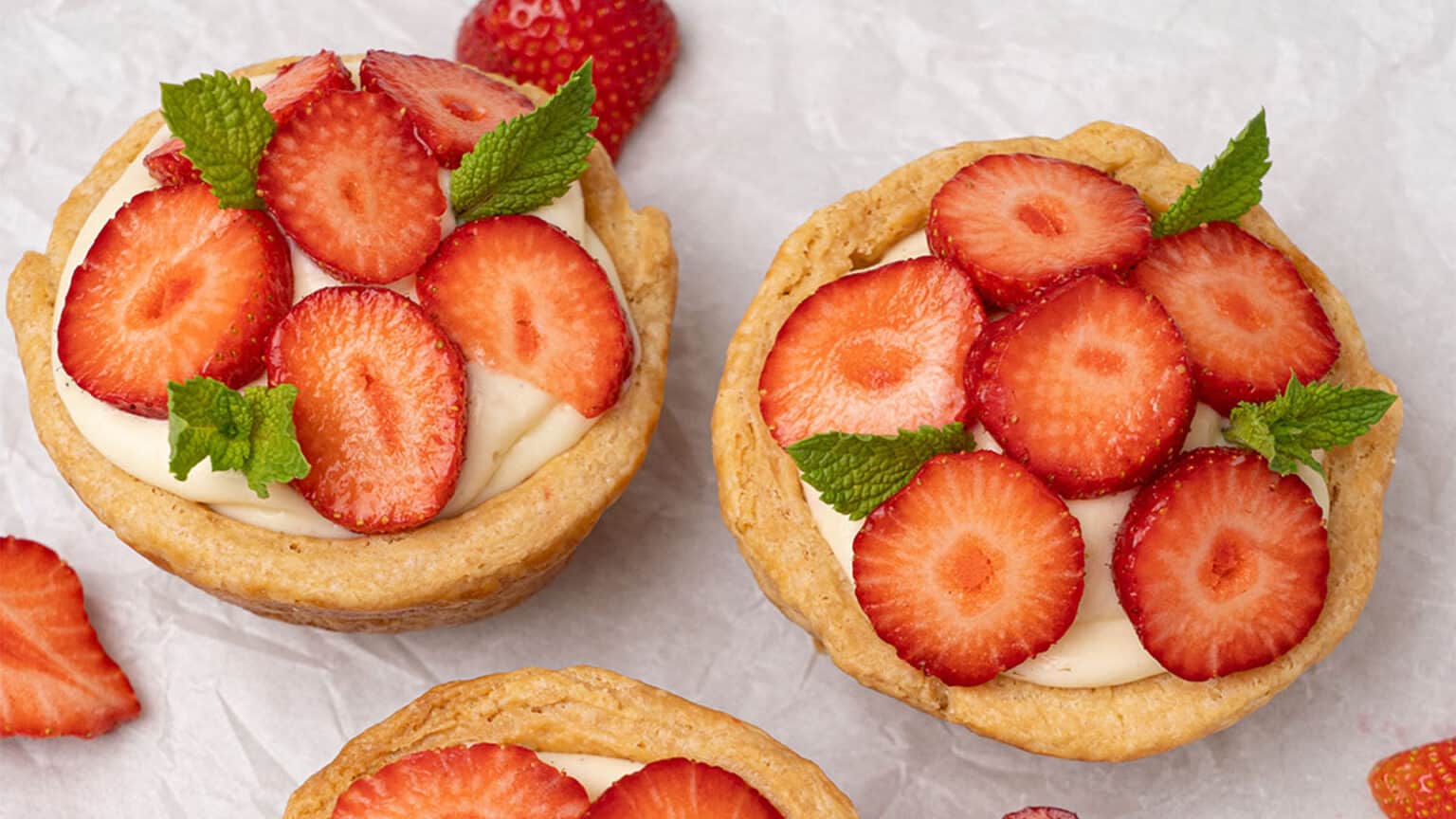 Mini Strawberry Pies Spatula Desserts