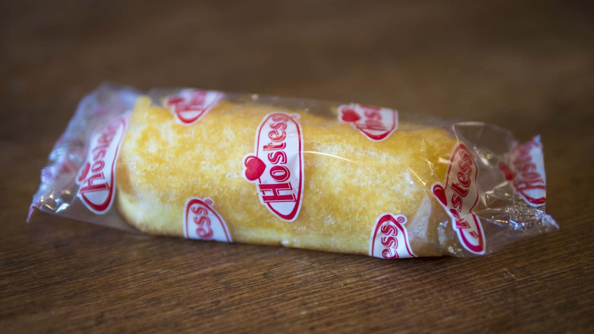 Twinkie in a wrapper