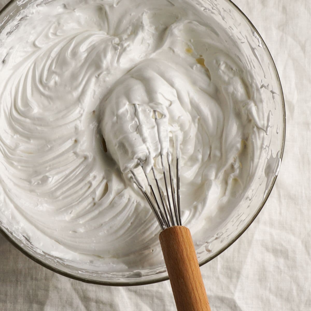 What Is Heavy Cream - Spatula Desserts