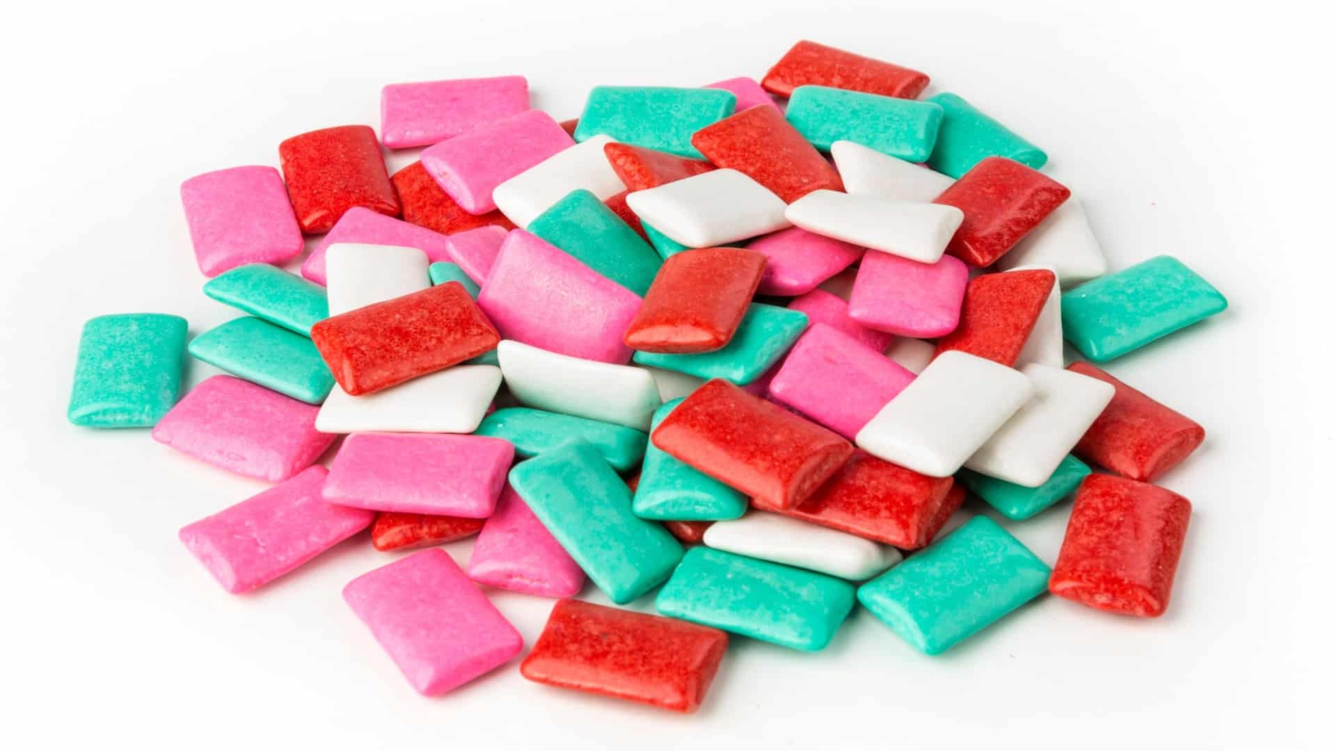 Chicklet gum in a pile