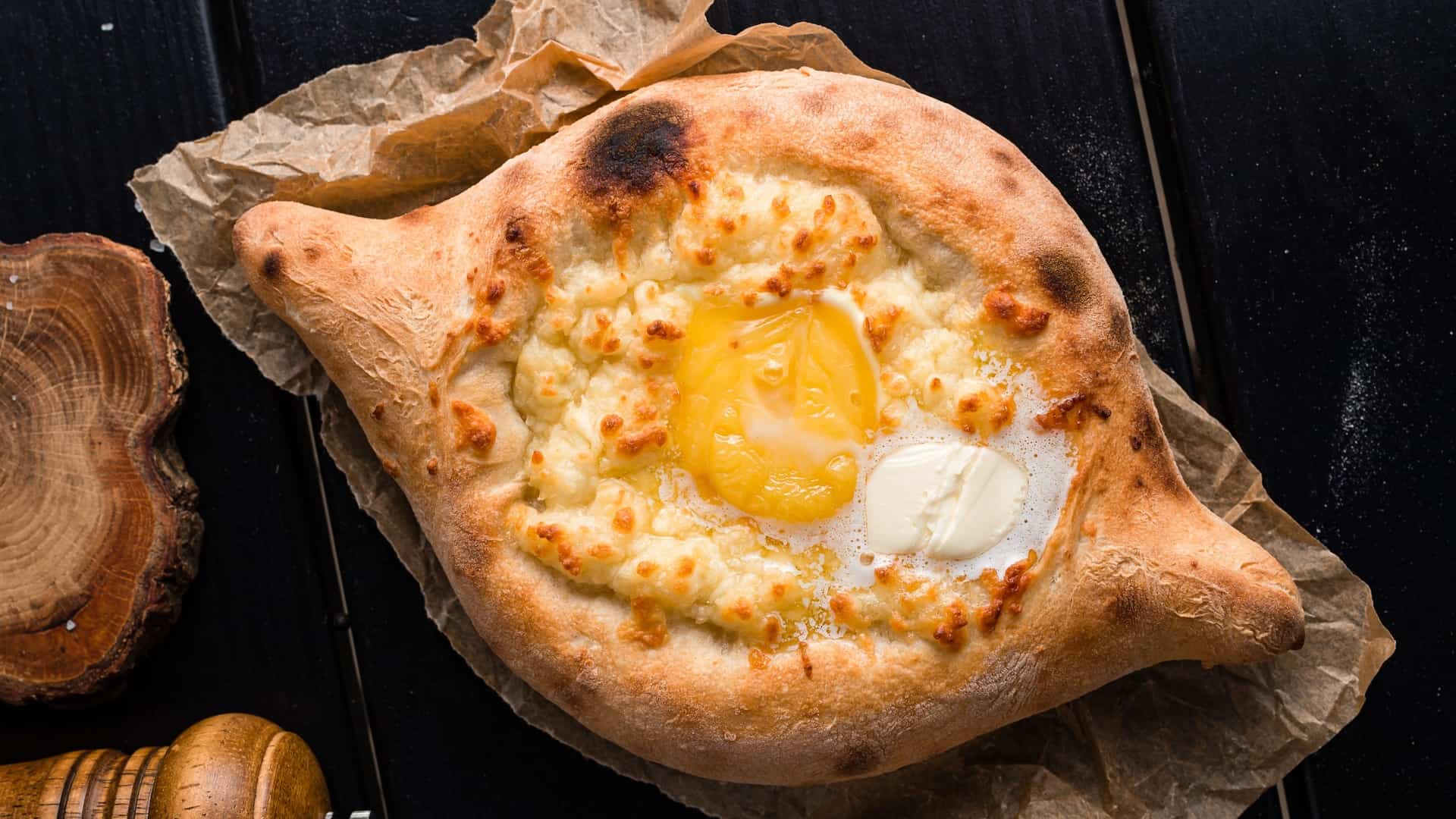 Khachapuri with egg and butter