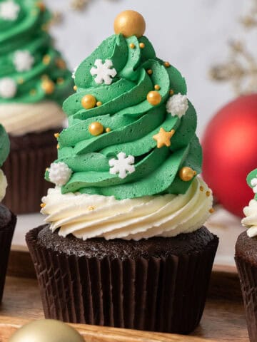 Christmas Tree cupcakes.