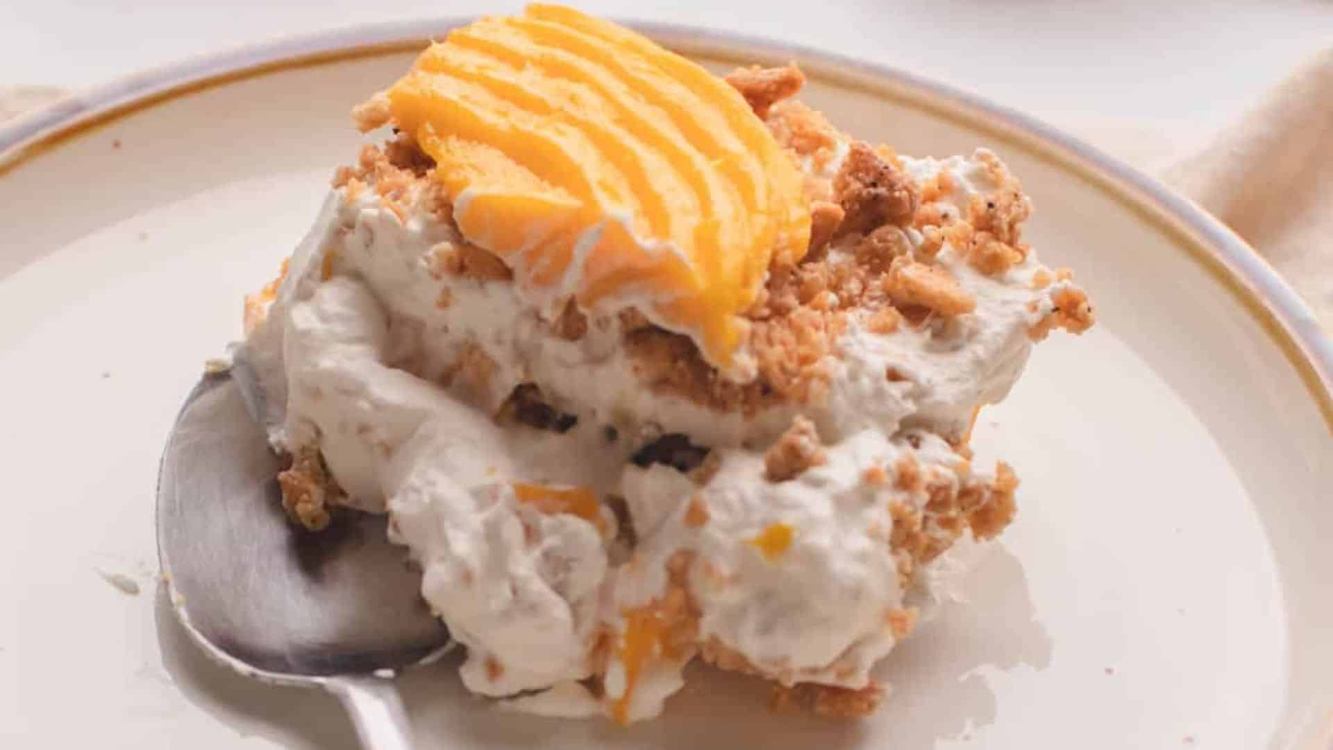 A serving of Filipino Mango Graham Float.