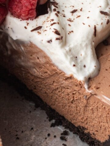 No Bake Chocolate Mousse Cheesecake.