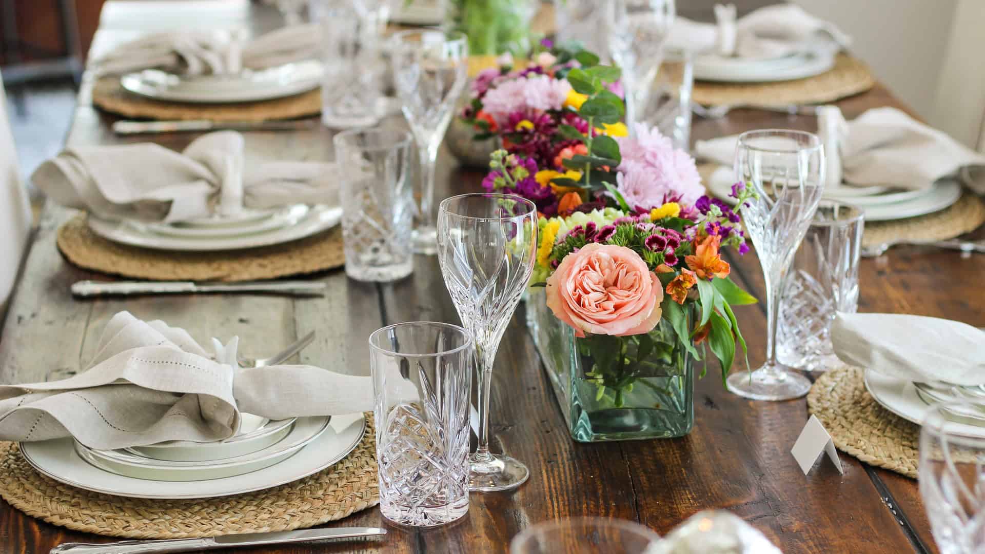 spring tablescape with flowers