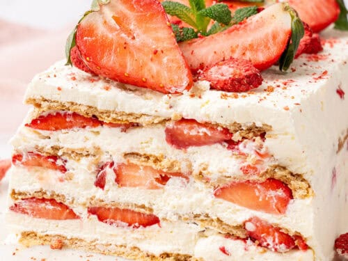 Strawberry Icebox Cake - Spatula Desserts