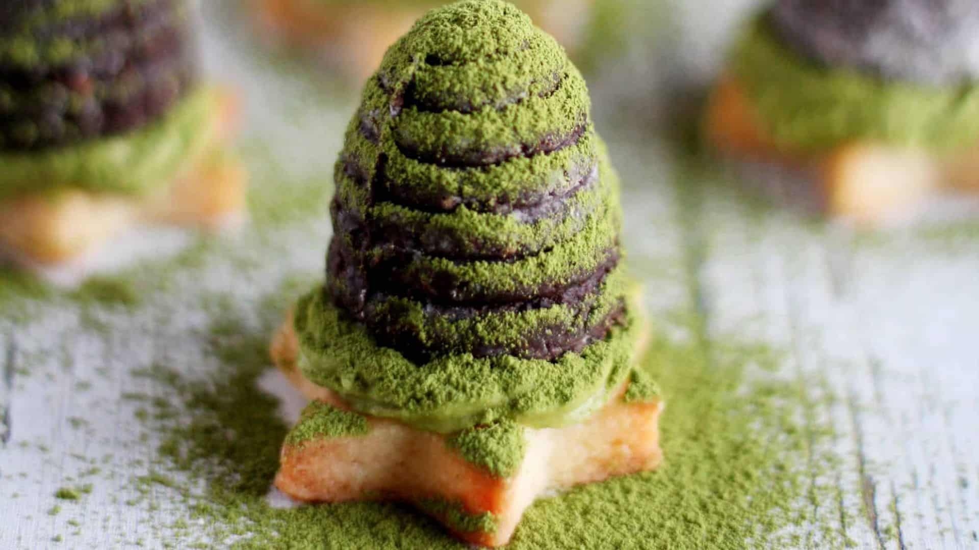 Beehive Cookies with Matcha Cream.