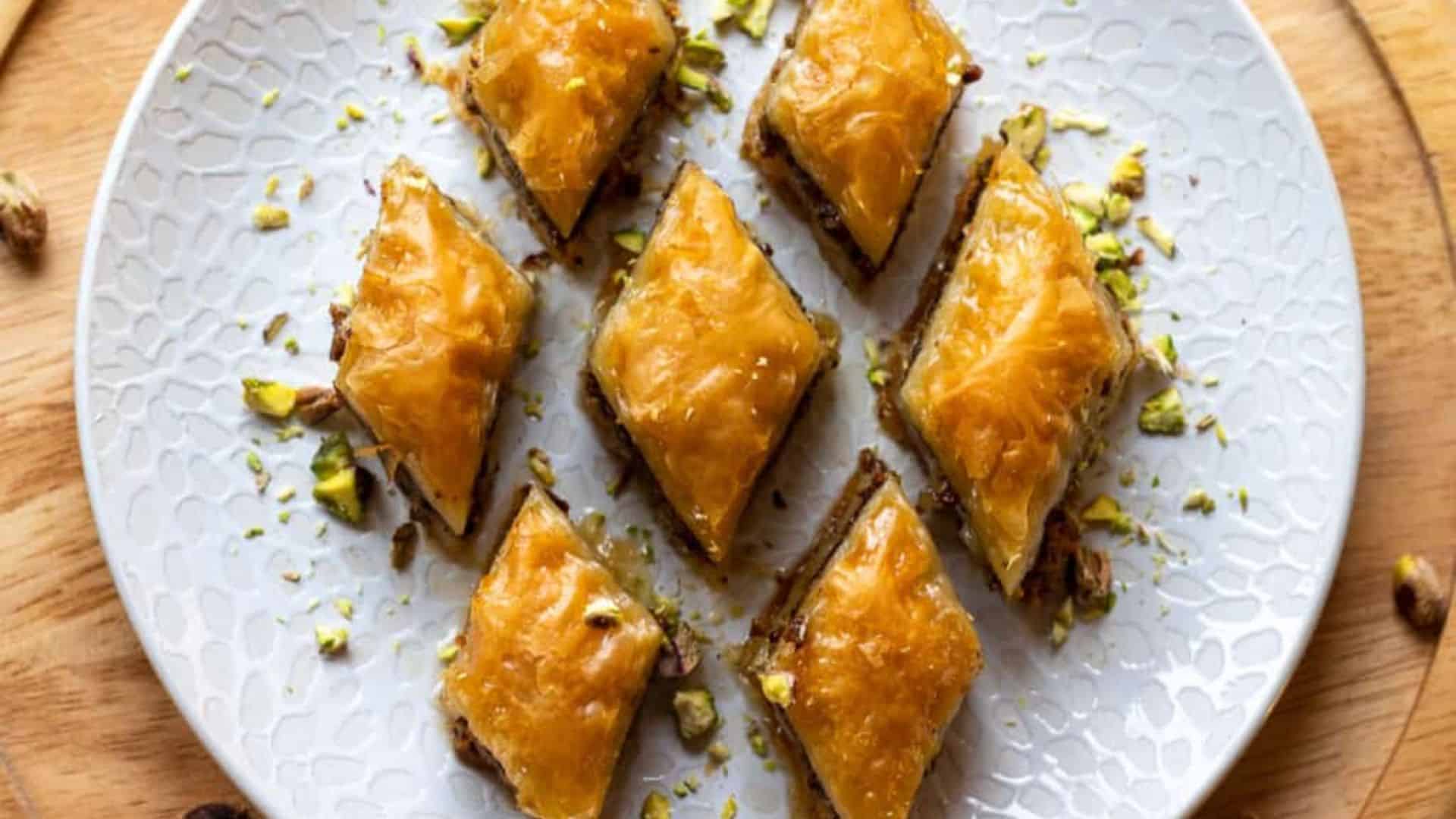 Easy Turkish Pistachio Baklava.