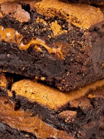 brownies filled with Biscoff cookie butter