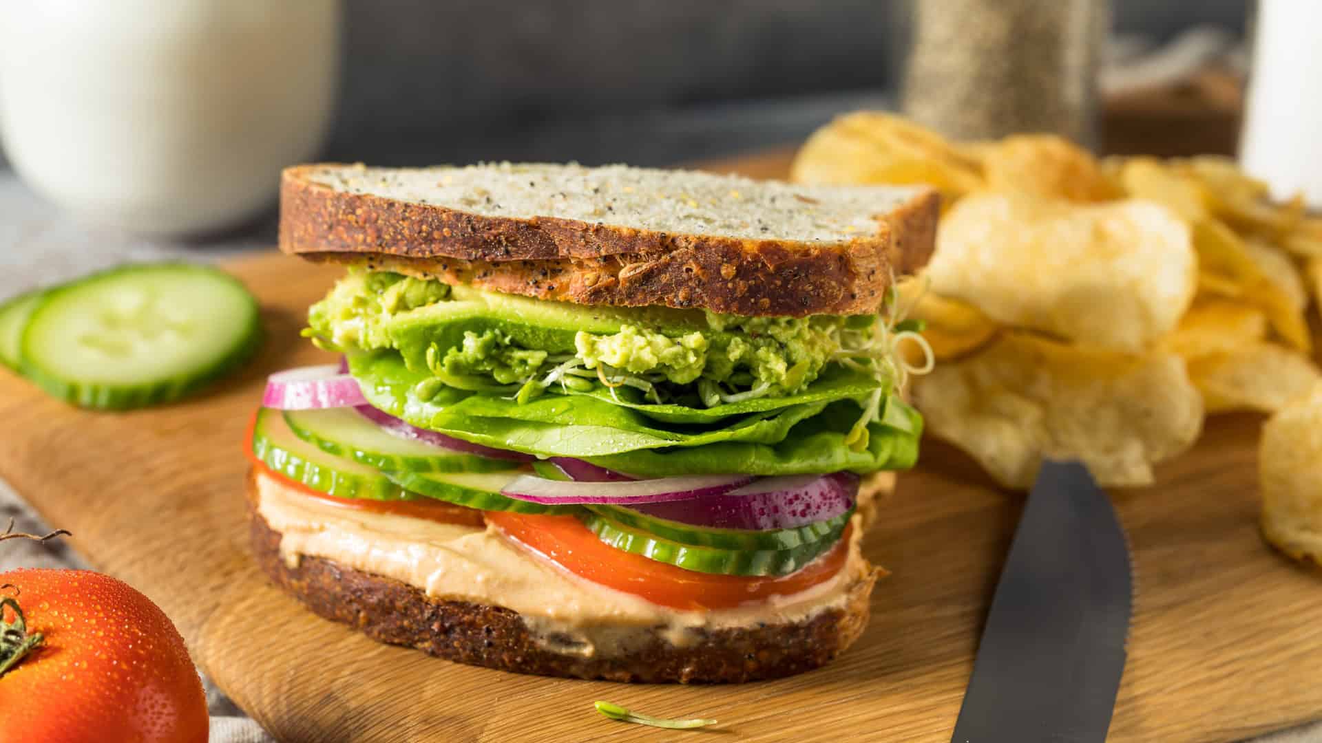 Mediterranean sandwich with hummus