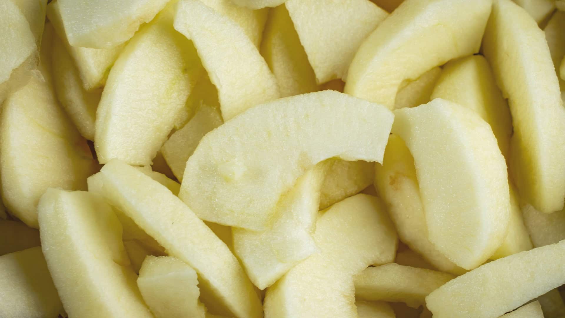 Peeled and sliced apples