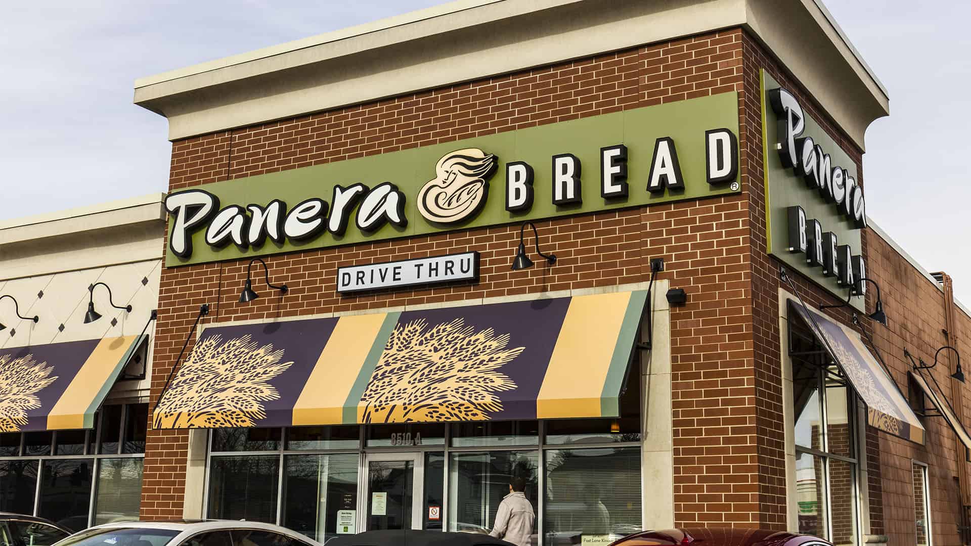Panera Bread store.