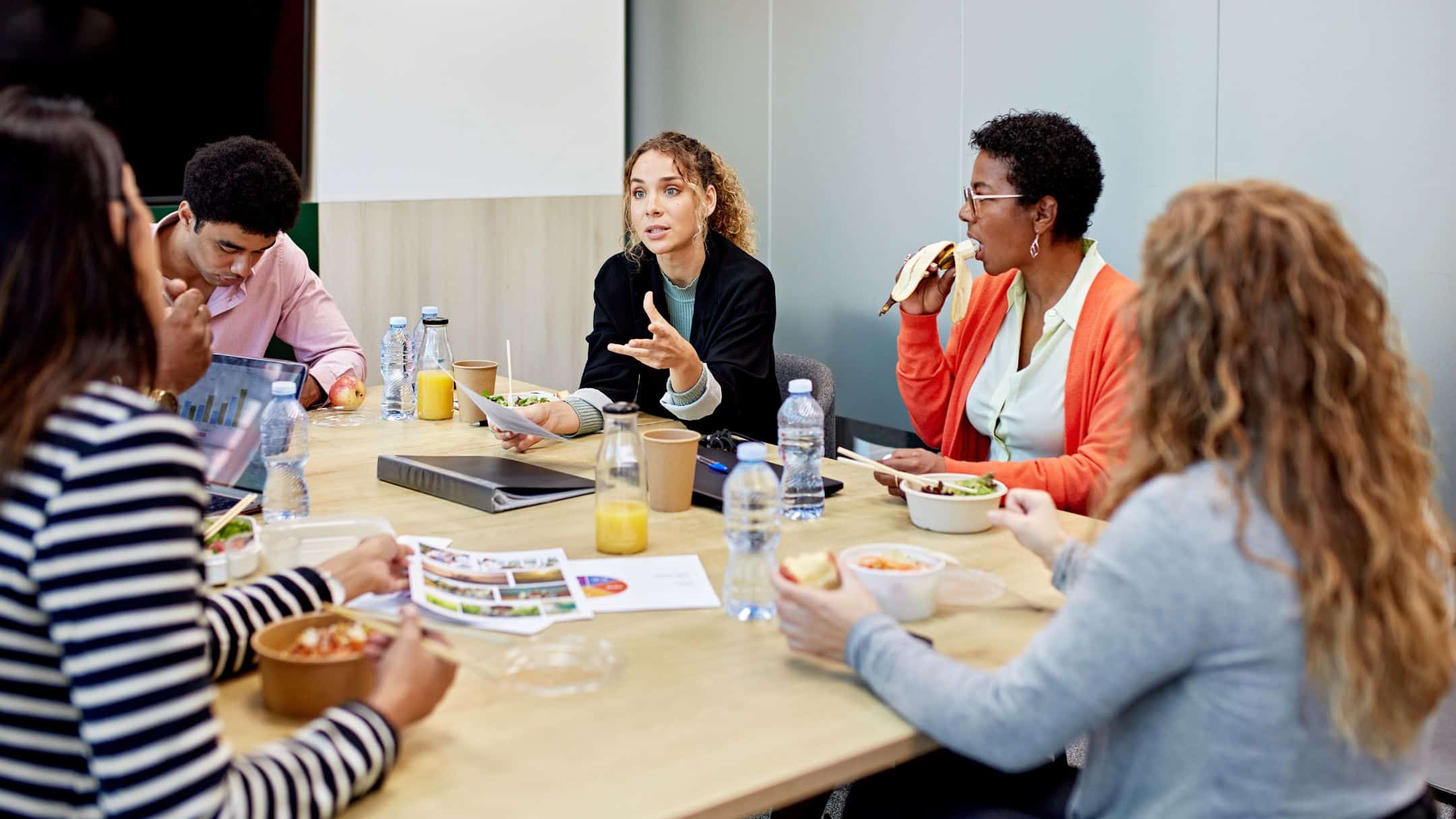 Exchanging ideas over working lunch
