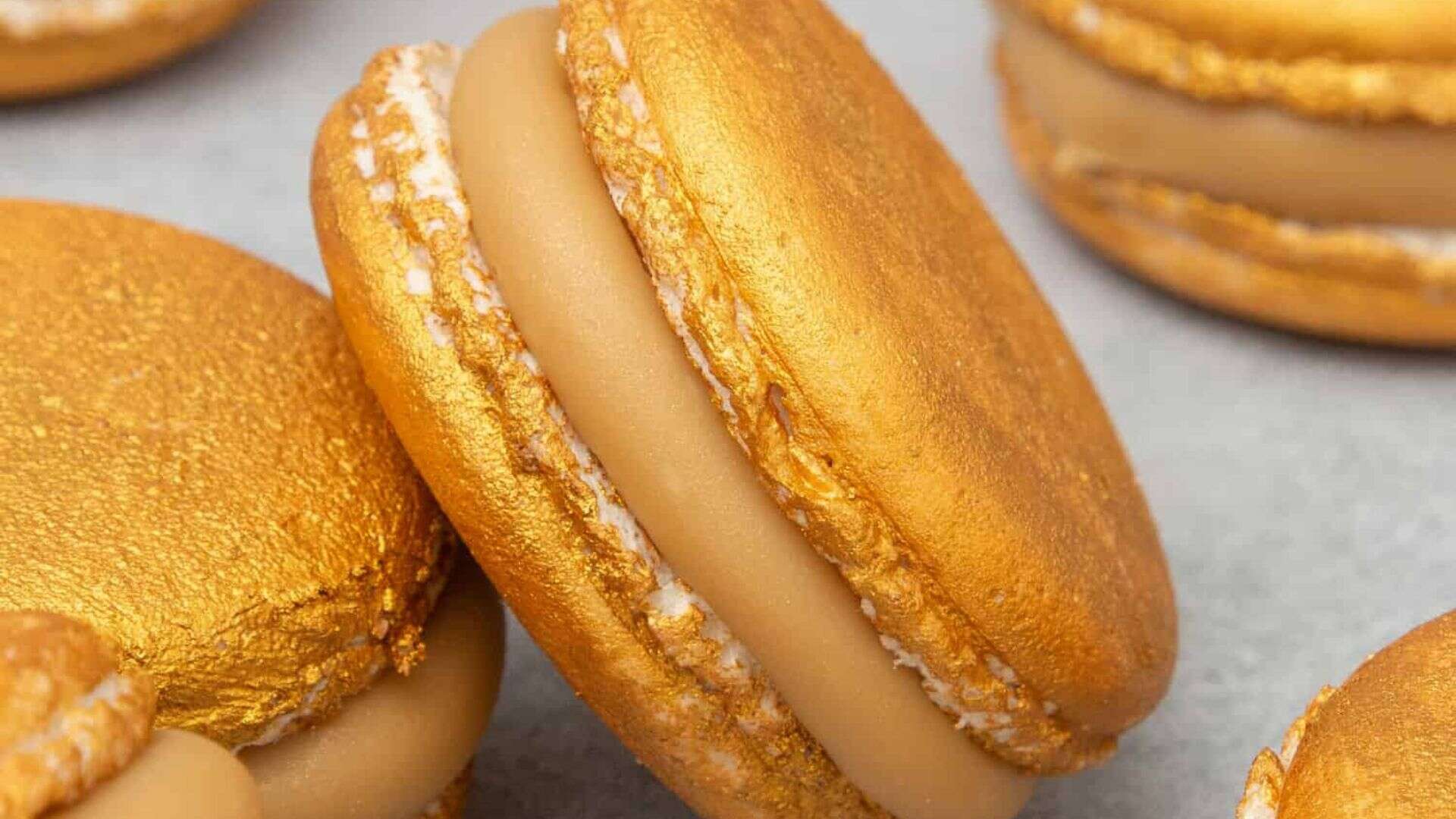 Festive Gold Macaron.