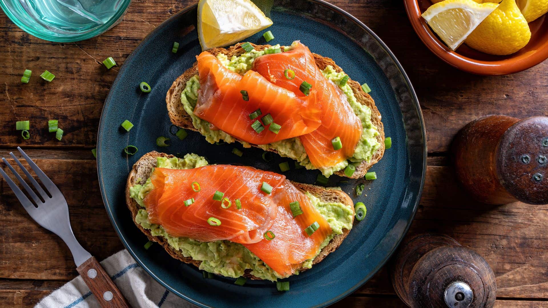 smoked salmon and butter on toast
