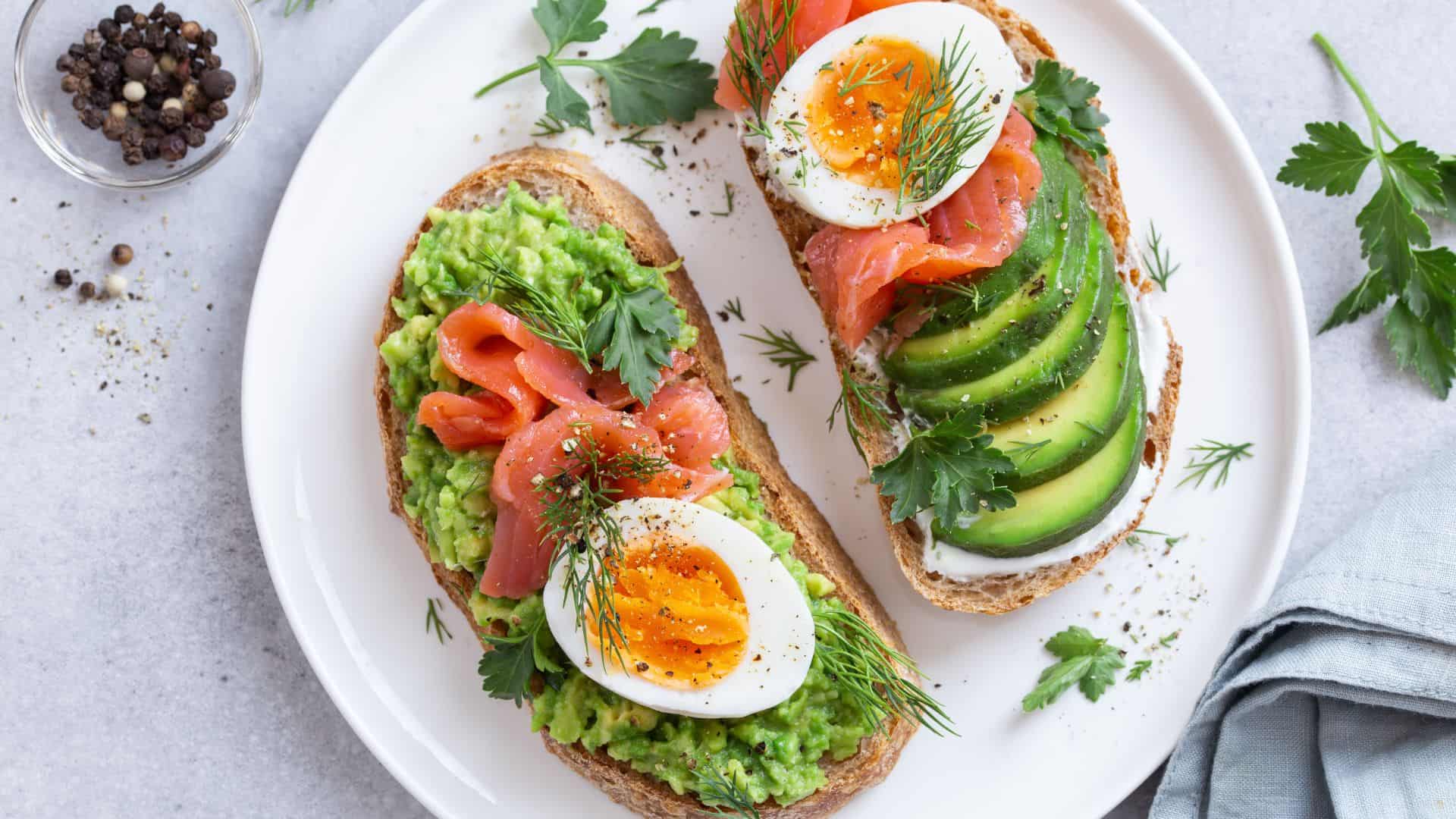 toasts with avocado, smoked salmon and egg