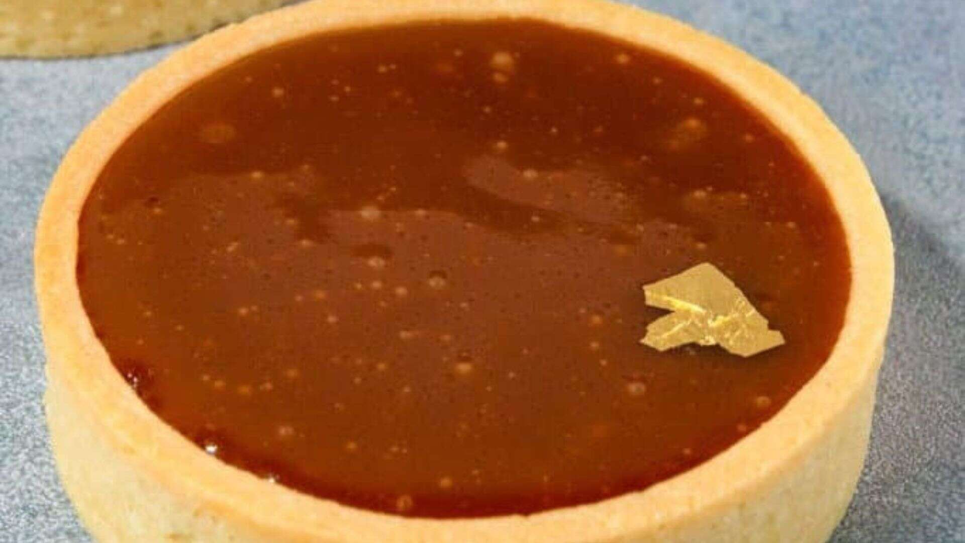 Caramelized banana & Caramel Tart.
