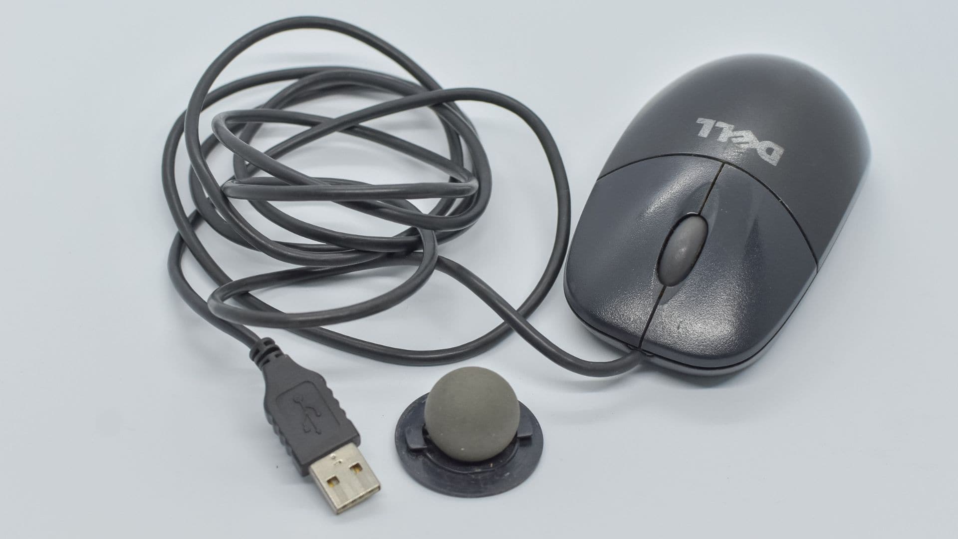 computer mouse with a ball
