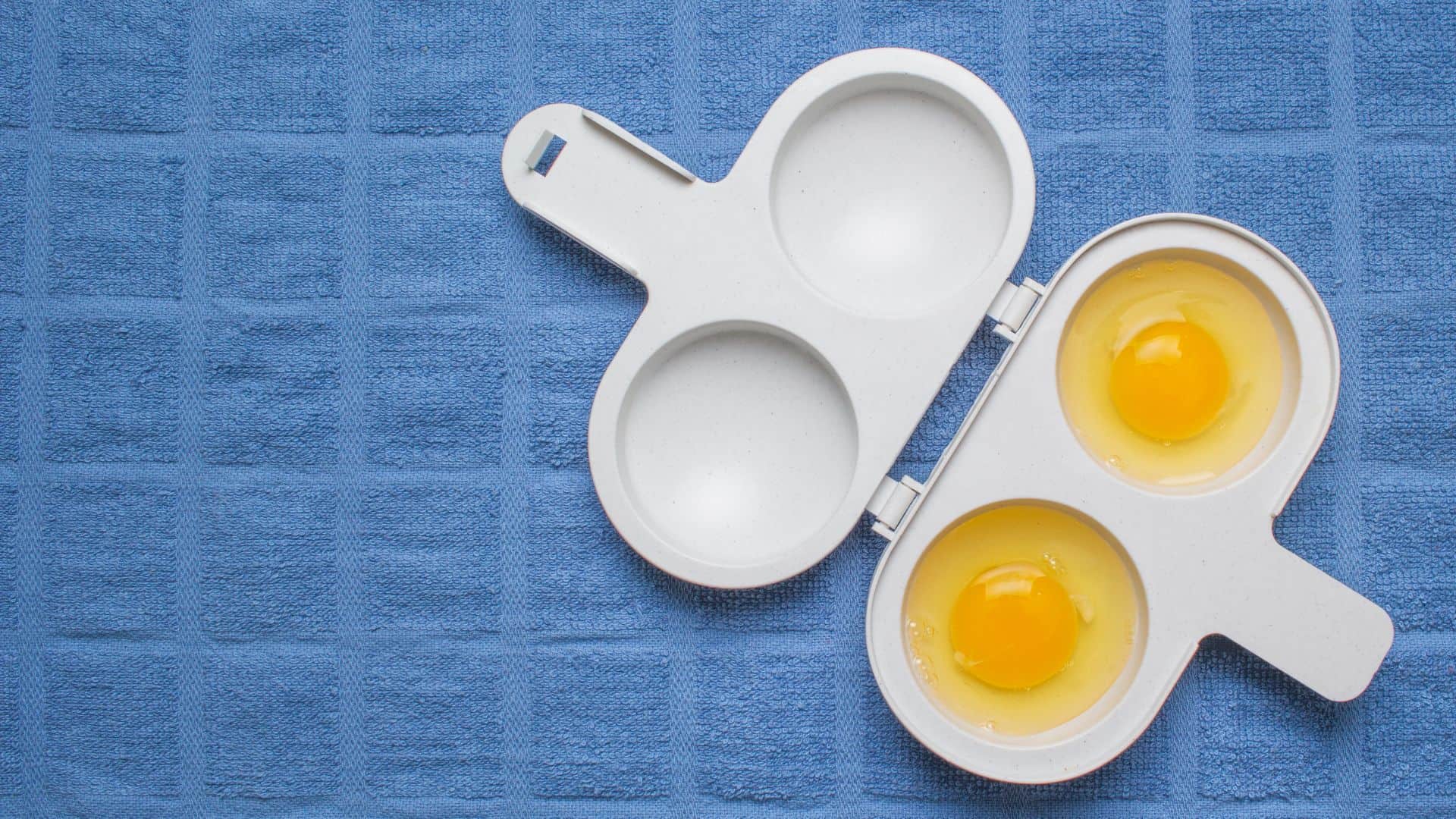 microwave egg poacher
