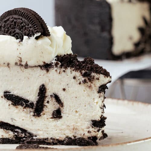 a slice of no bake Oreo cheesecake.