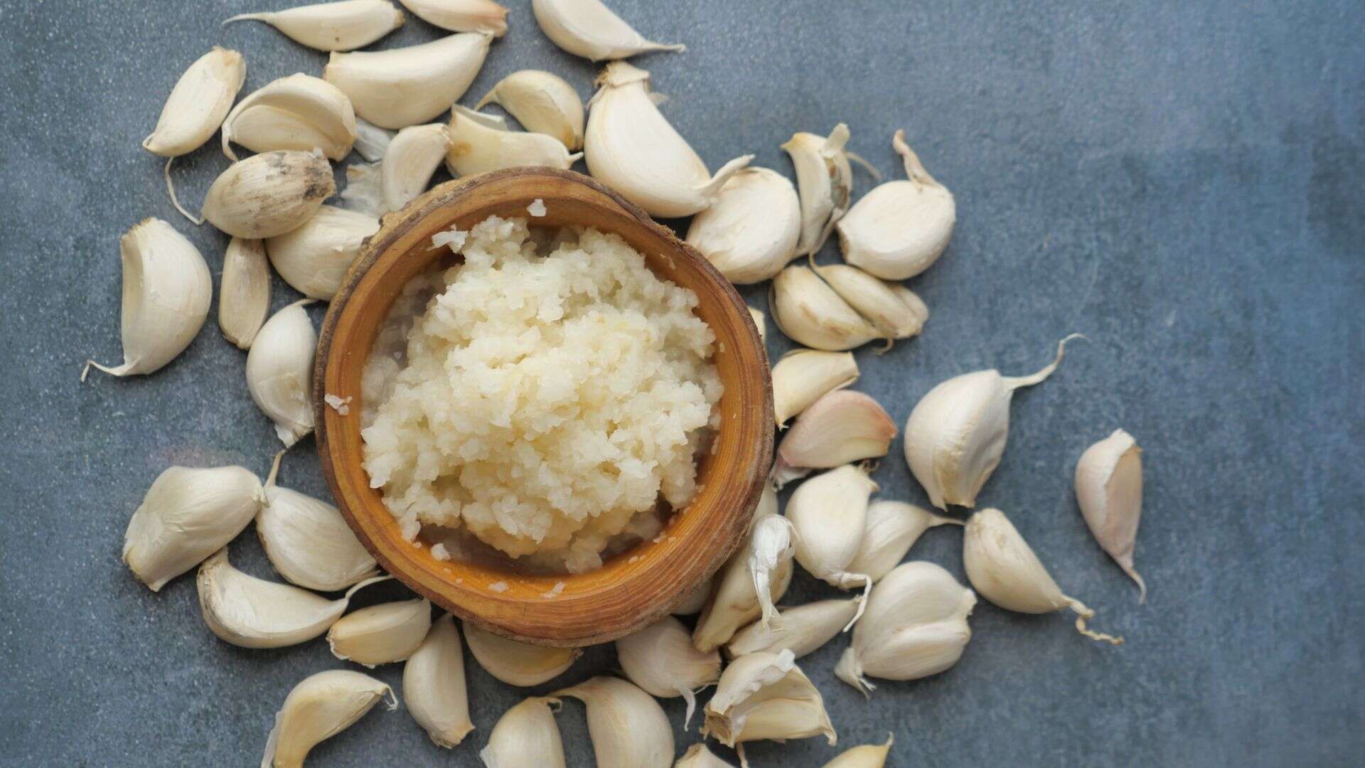 minced garlic