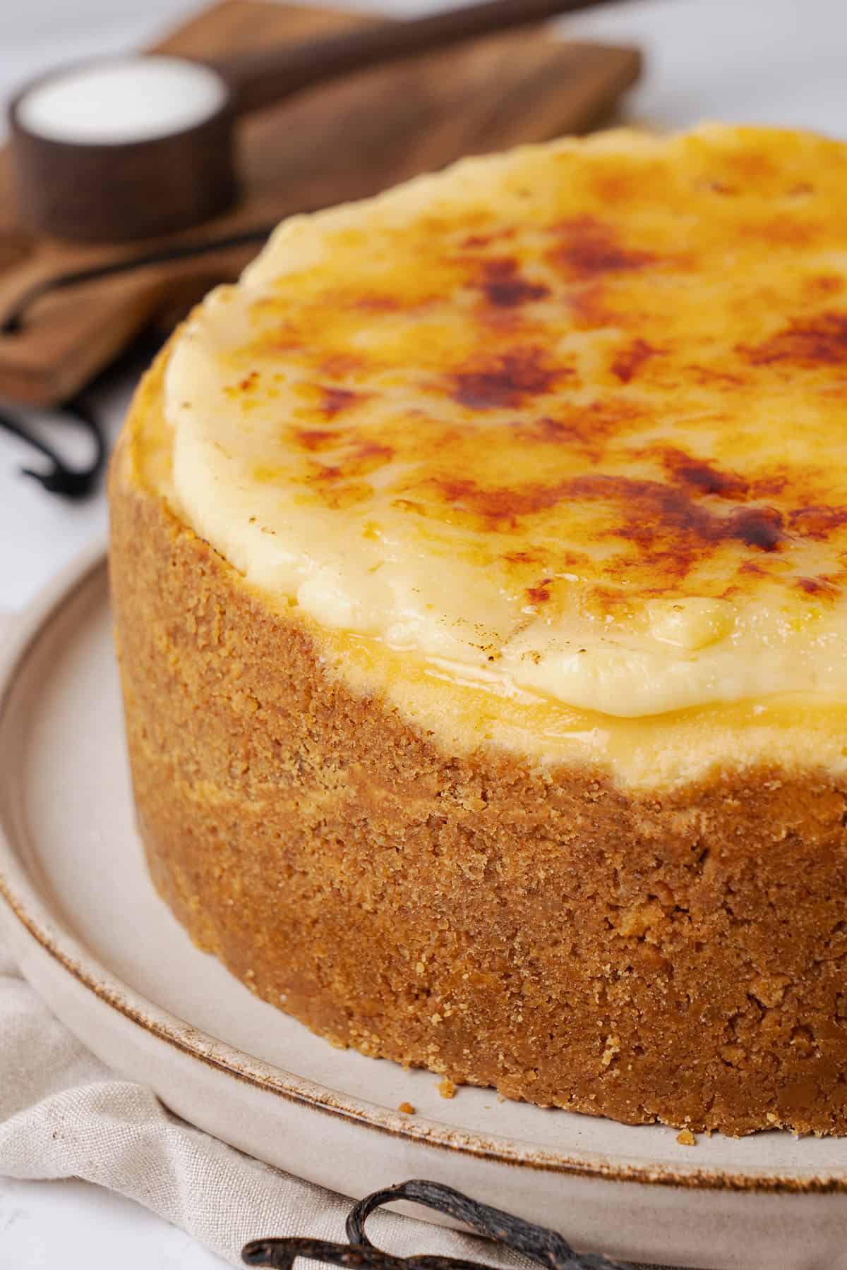 Creme brulee cheesecake
