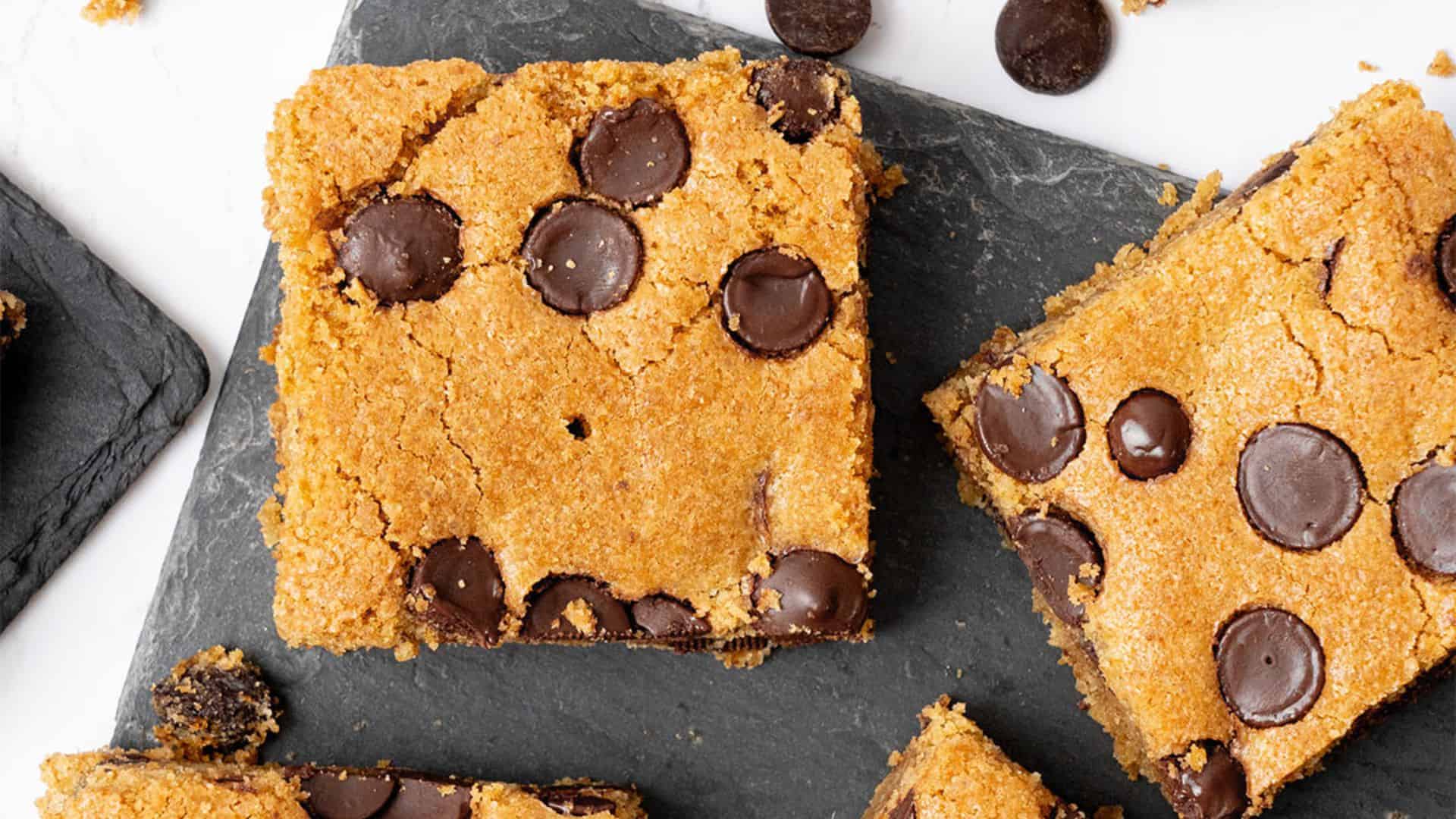Chocolate chip cookie bars.