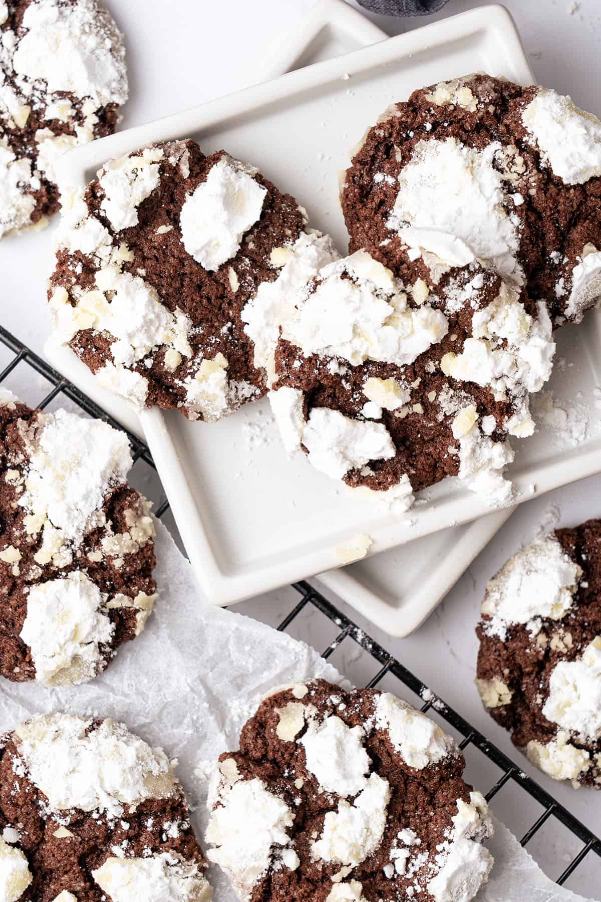 Chocolate crinkle cookies on a plate