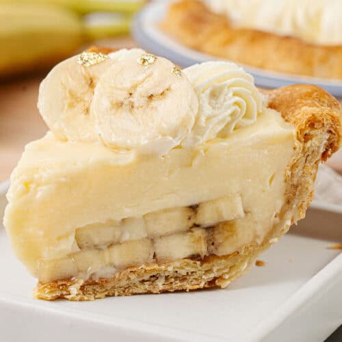 A slice of banana cream pie.
